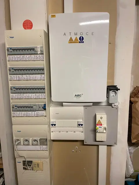 Installation Photovoltaïque 6 kWc avec Stockage Batterie à Montcarra (38)