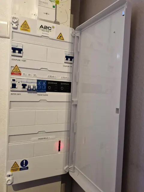 Installation de Panneaux Solaires 6 kWc à Saint-Clair-de-la-Tour (38)